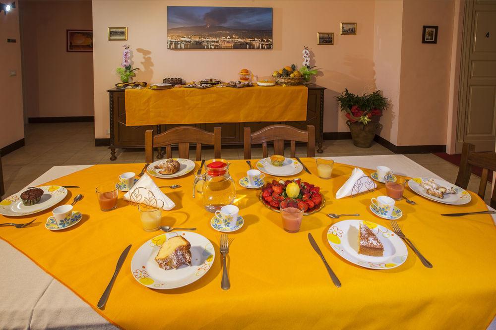 Bed and Breakfast Siciliaetnamare à Riposto Extérieur photo