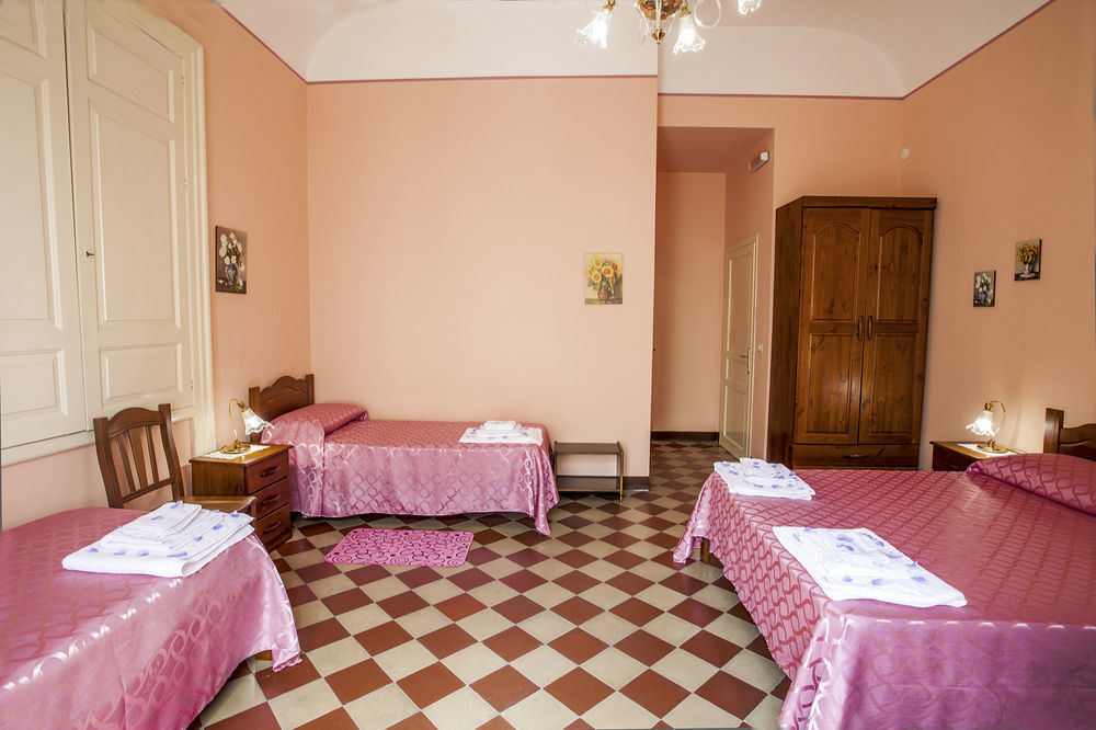 Bed and Breakfast Siciliaetnamare à Riposto Extérieur photo
