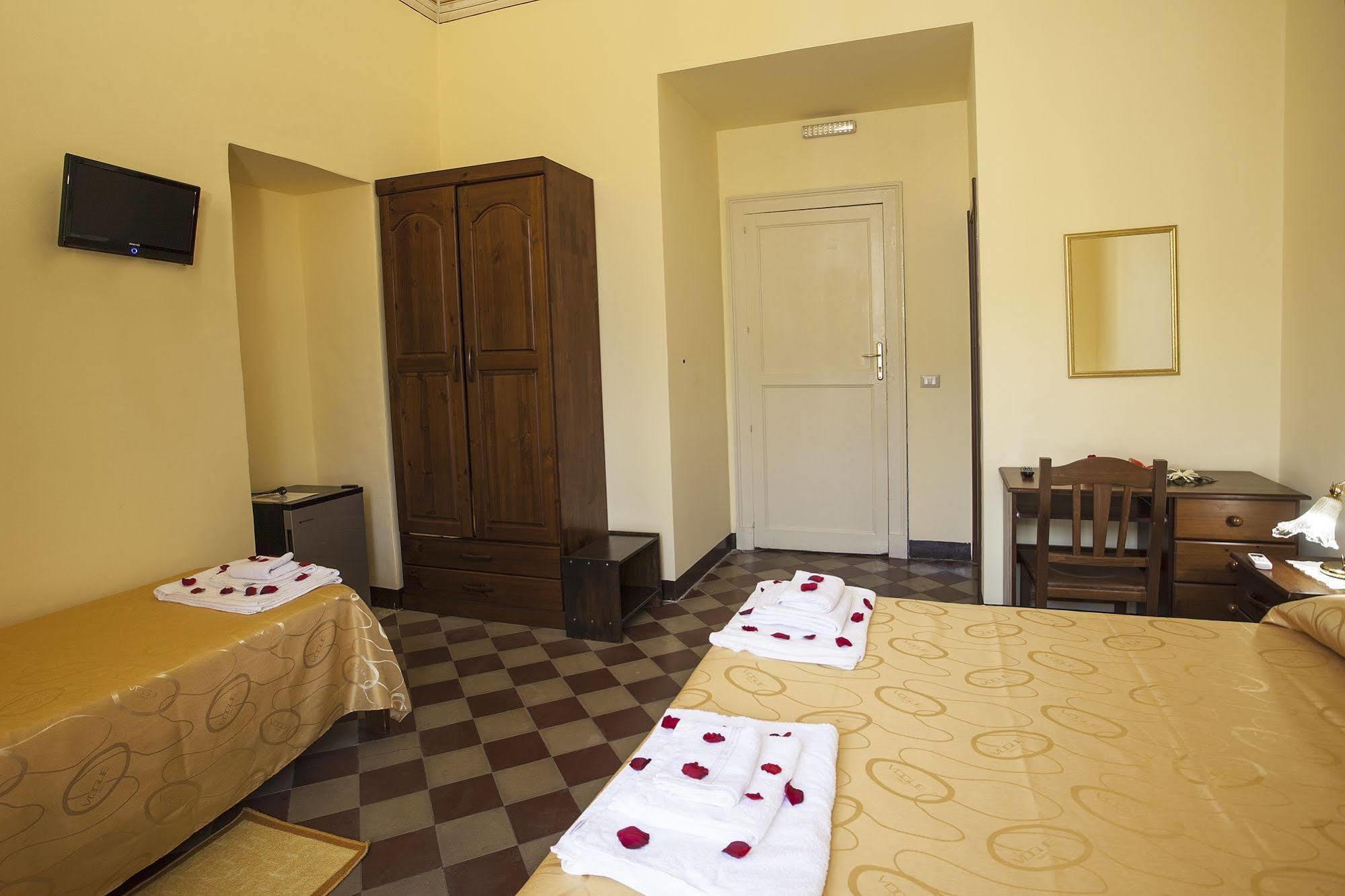 Bed and Breakfast Siciliaetnamare à Riposto Extérieur photo