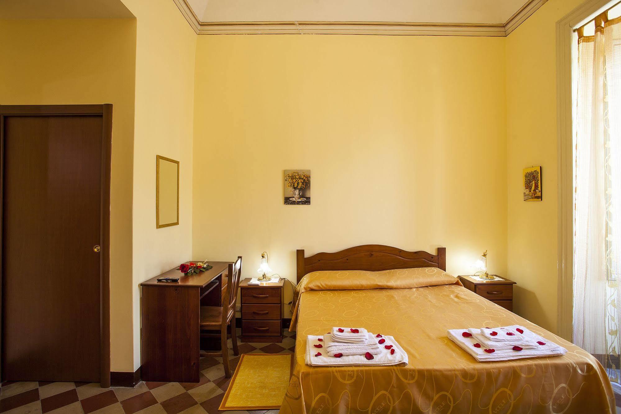 Bed and Breakfast Siciliaetnamare à Riposto Extérieur photo
