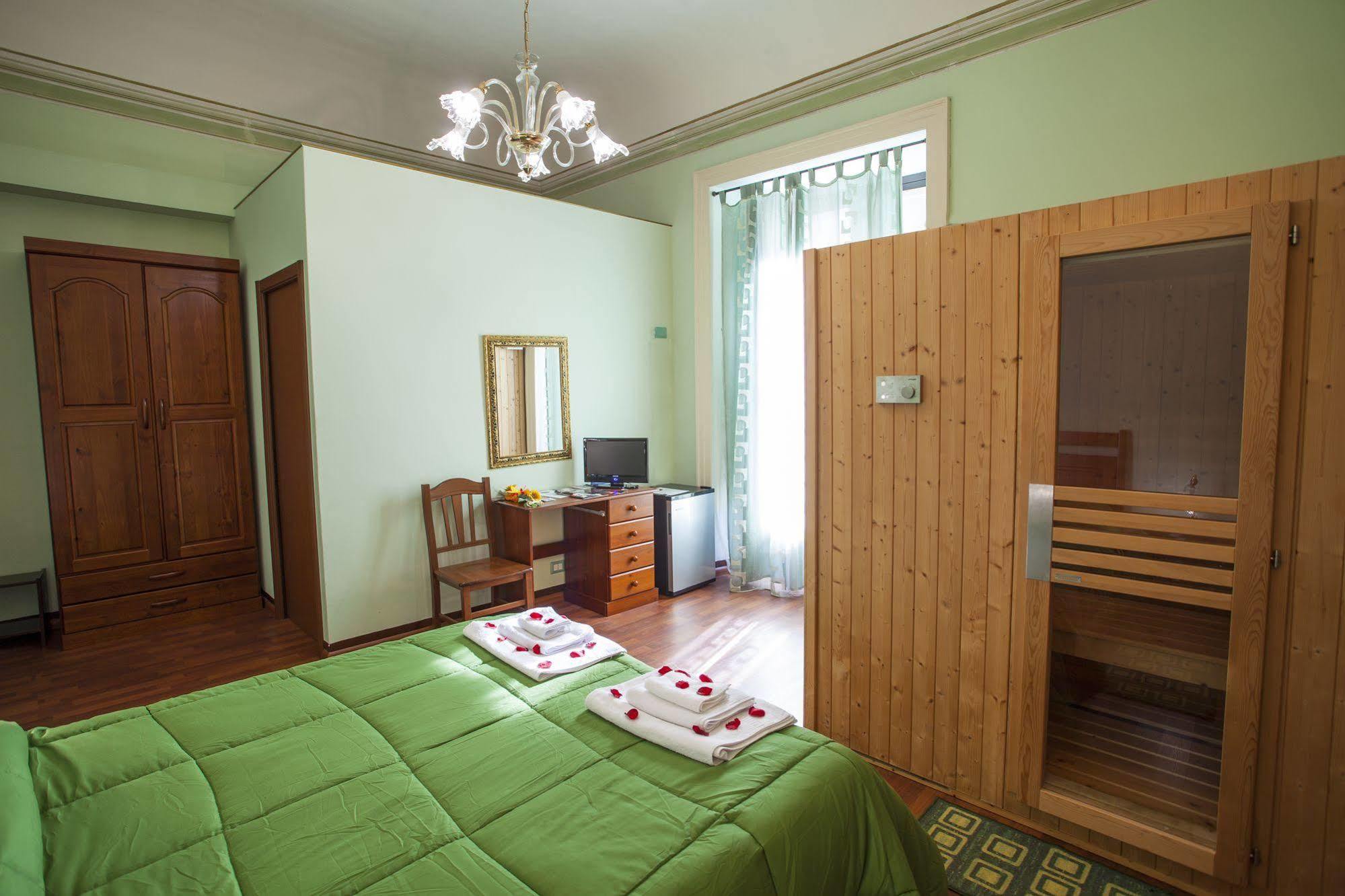Bed and Breakfast Siciliaetnamare à Riposto Extérieur photo