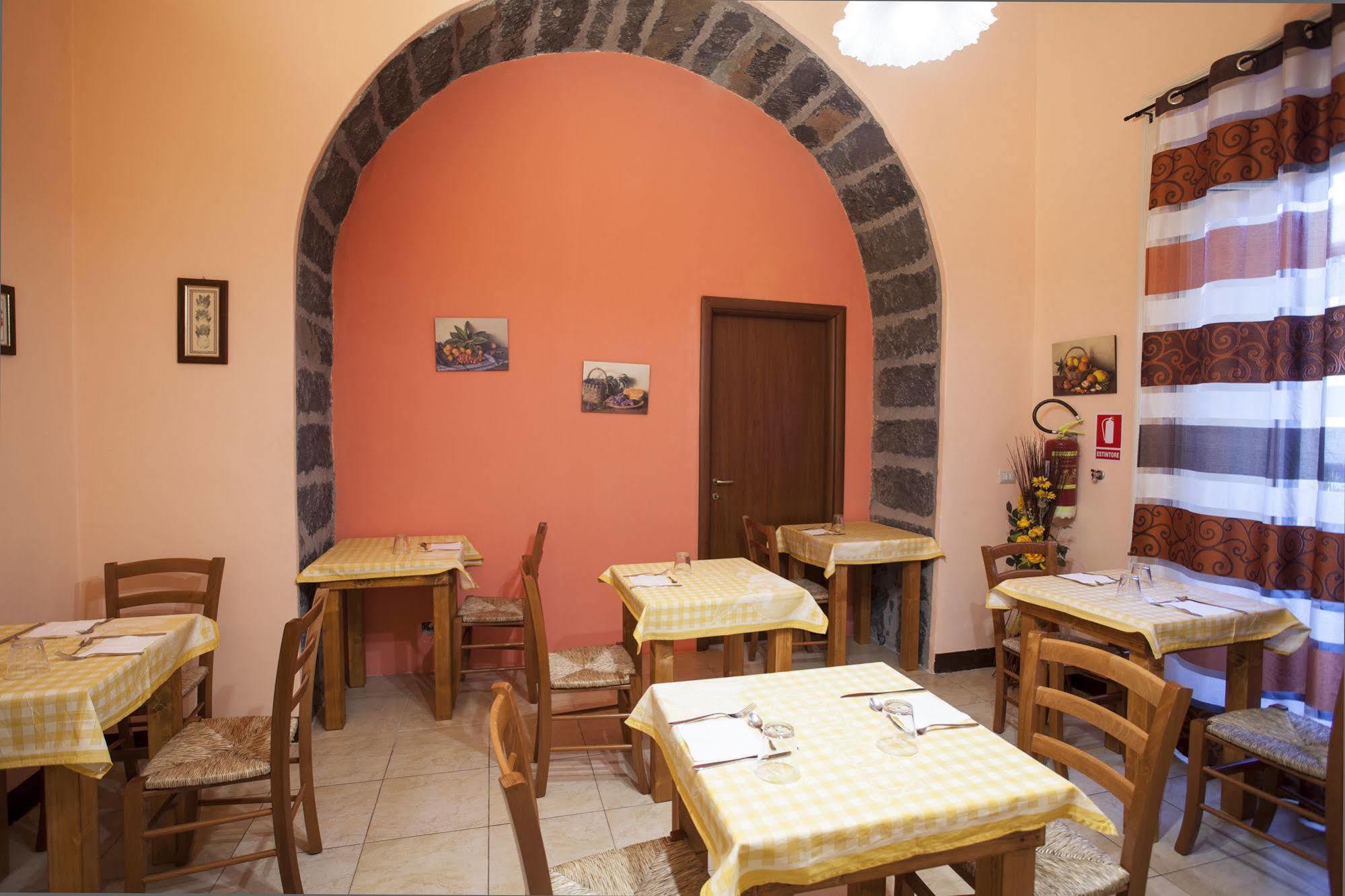 Bed and Breakfast Siciliaetnamare à Riposto Extérieur photo