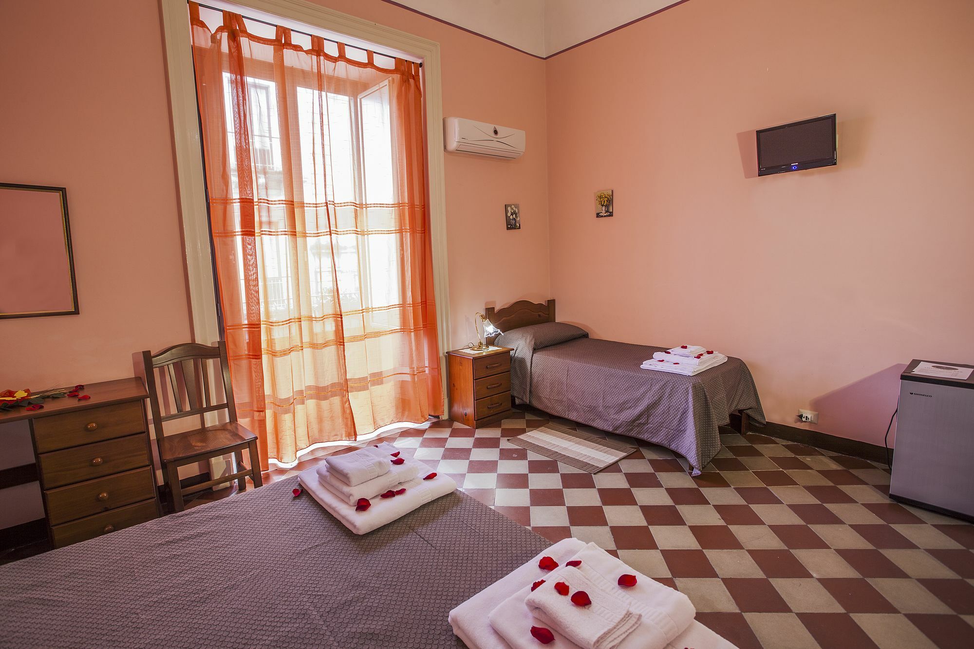 Bed and Breakfast Siciliaetnamare à Riposto Extérieur photo